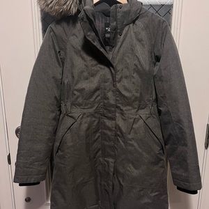 Gray mid thigh length north face winter jacket LIKE NEW!